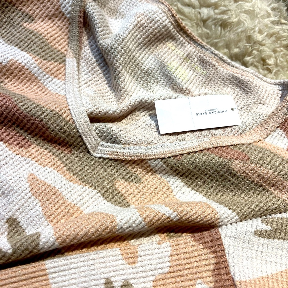 American Eagle, Size XL